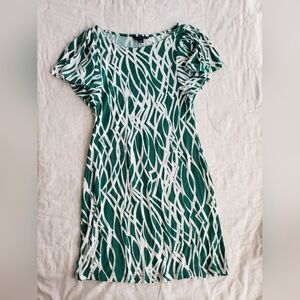 Banana Republic Green Sundress, Belted, Spring Work Wear, Flowy Midi, Pattern